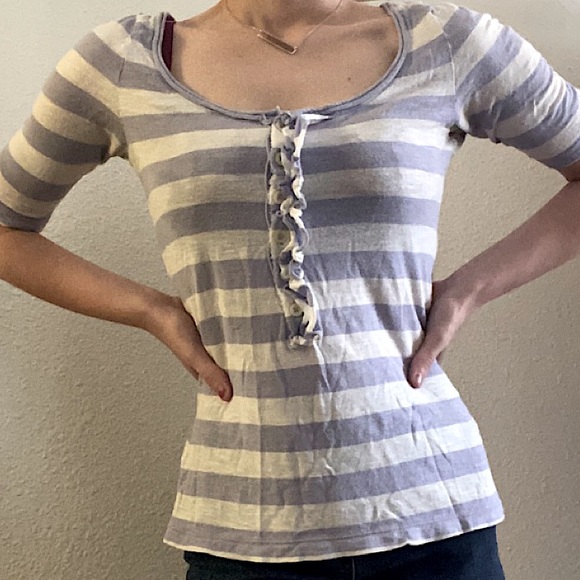 Old Navy • Purple & White Striped 1/4 Sleeve Shirt 💜 - Picture 3 of 6